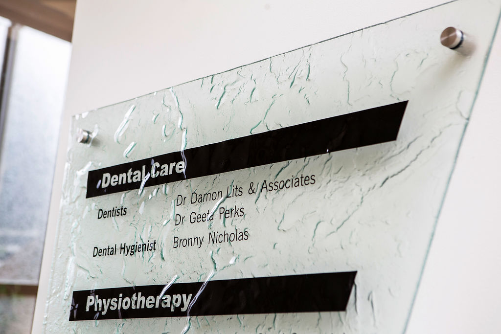 Dentist37.jpg